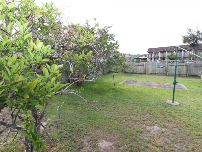 127 Beach Street, Harrington NSW 2427