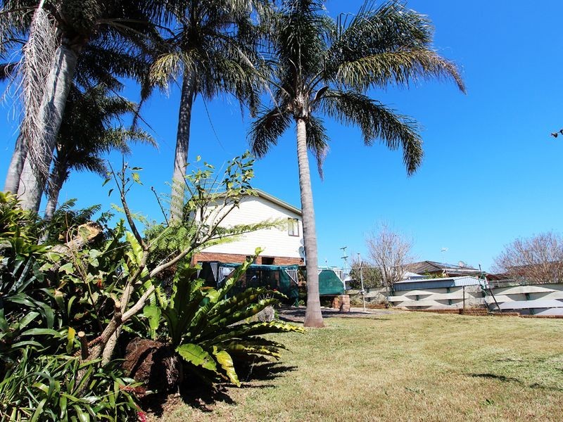 125 Beach Street, Harrington NSW 2427
