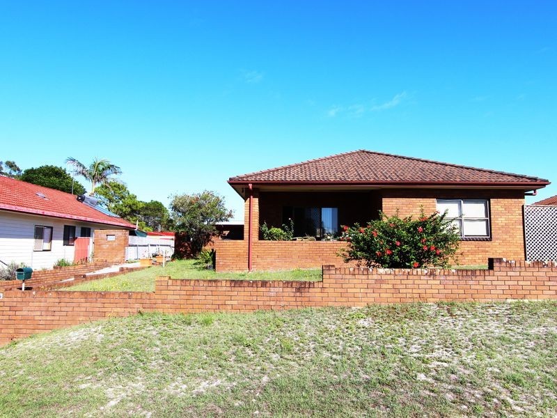 16 Scott Street, Harrington NSW 2427