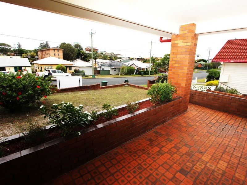 16 Scott Street, Harrington NSW 2427