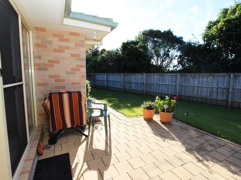 2/25 Electra Parade, Harrington NSW 2427