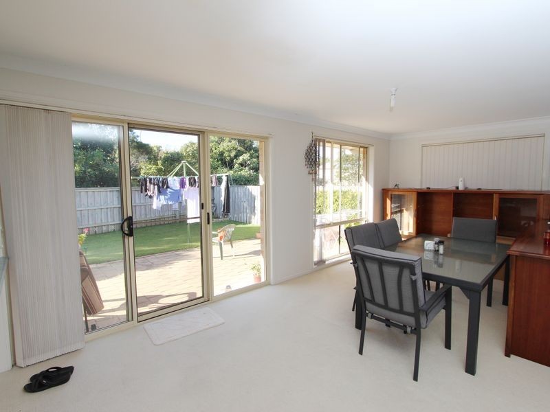 2/25 Electra Parade, Harrington NSW 2427