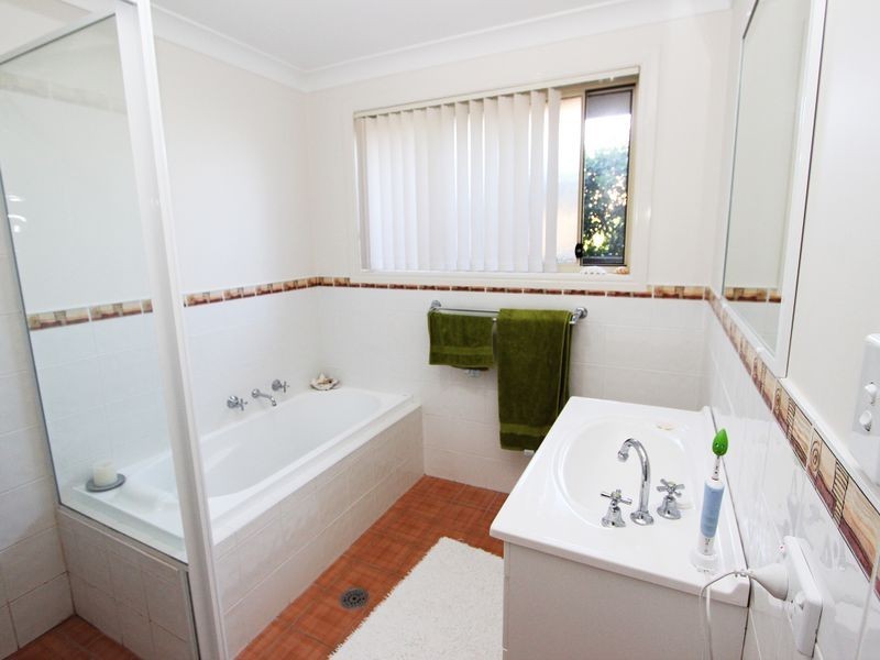 2/25 Electra Parade, Harrington NSW 2427