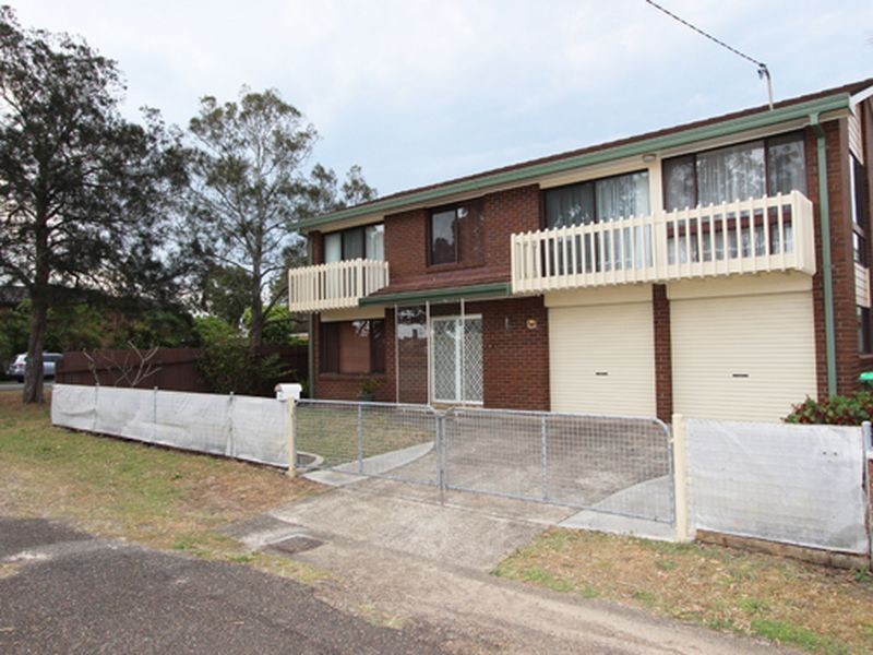 143 Beach Street, Harrington NSW 2427