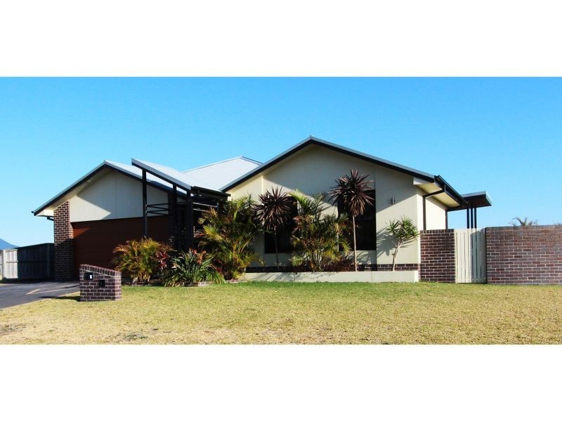 1 John Gollan Avenue, Harrington NSW 2427