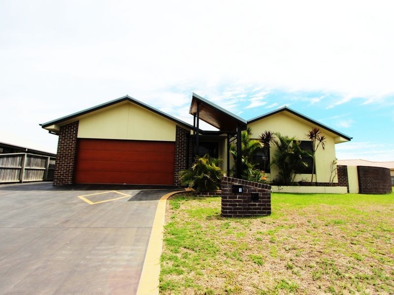 1 John Gollan Avenue, Harrington NSW 2427