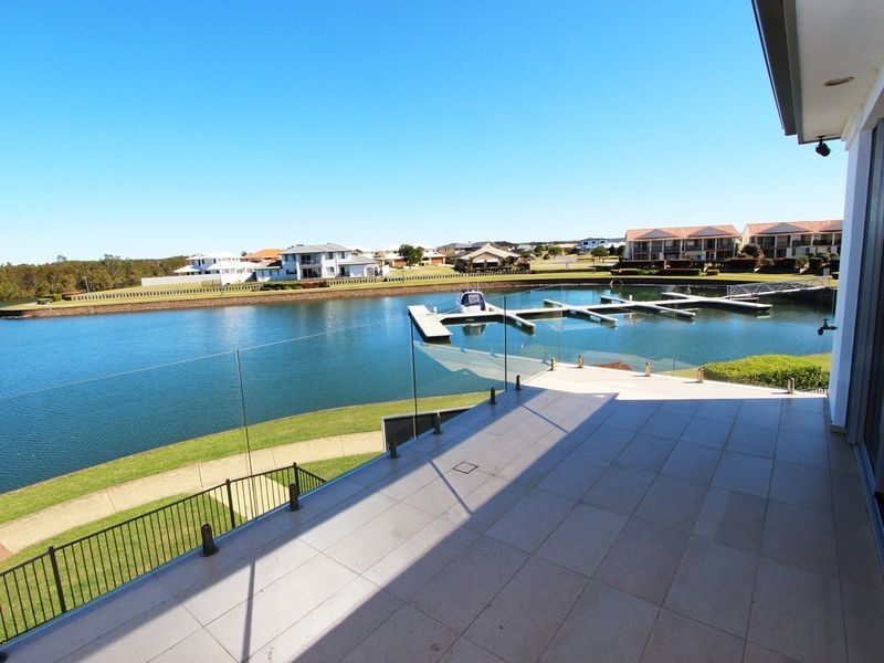 13/4-6 Electra Parade, Harrington NSW 2427