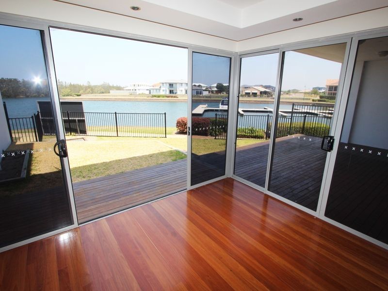 14/4-6 Electra Parade, Harrington NSW 2427