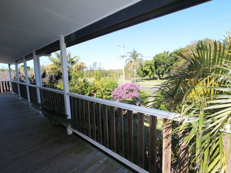 287 Beach Street, Harrington NSW 2427