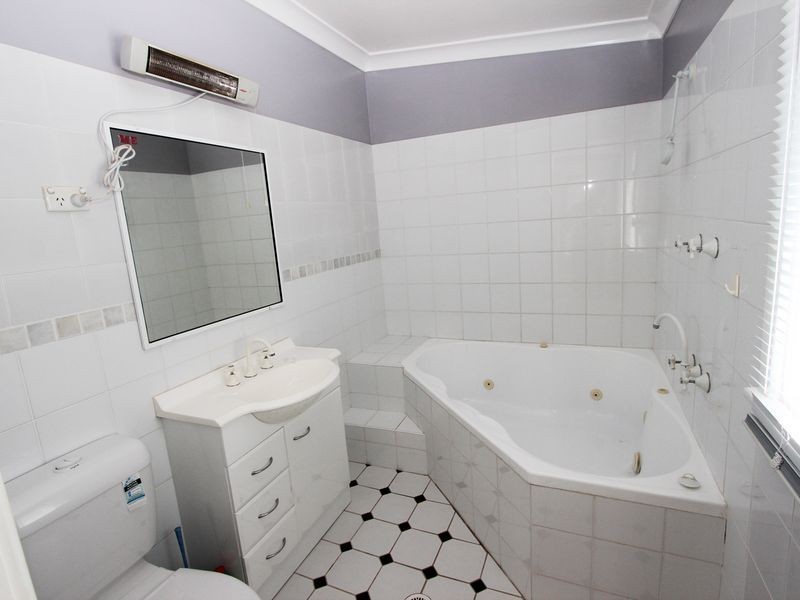 287 Beach Street, Harrington NSW 2427