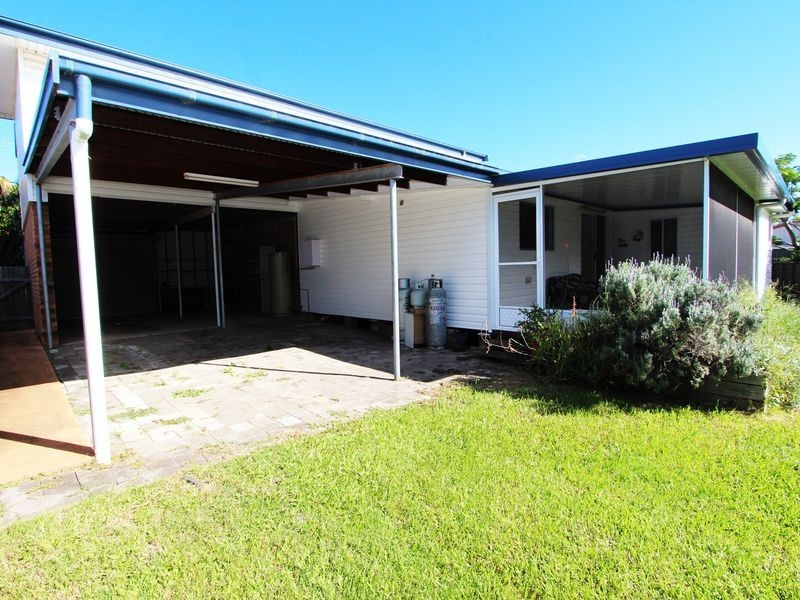 287 Beach Street, Harrington NSW 2427