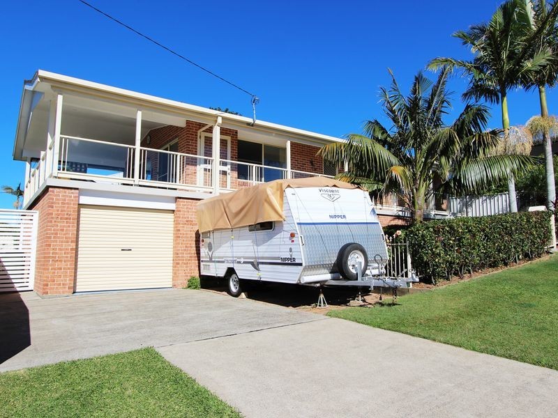 4 Granter Street, Harrington NSW 2427