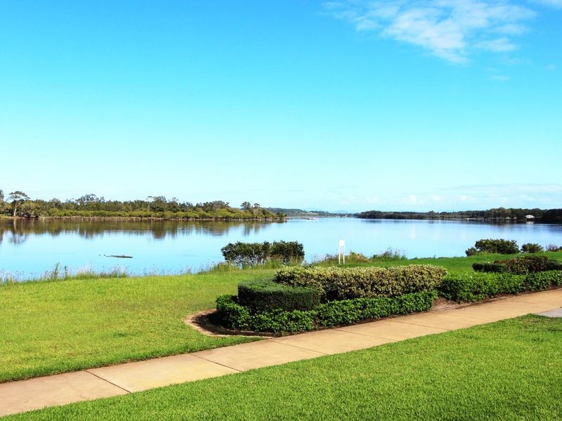 68 Diamantina Circuit, Harrington NSW 2427