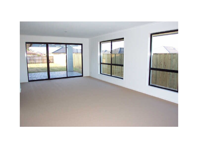 5 Florrie Ellison Street, Harrington NSW 2427