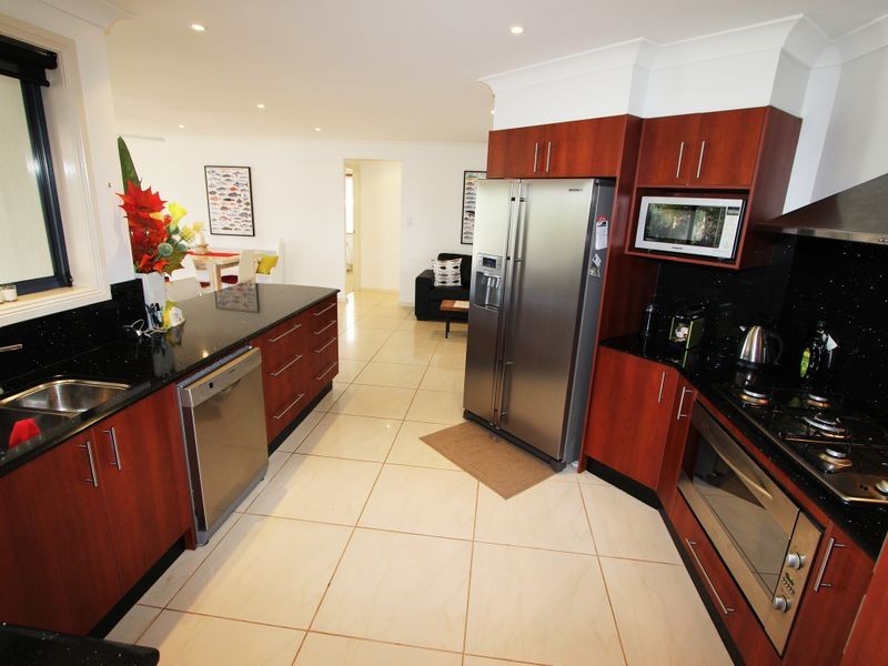 8 John Gollan Avenue, Harrington NSW 2427