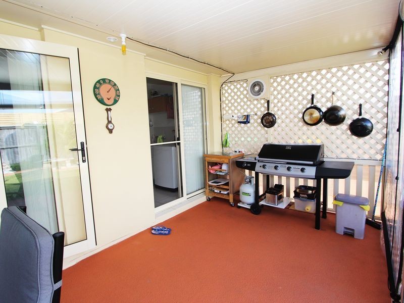 2/25 Baruah Parade, Harrington NSW 2427