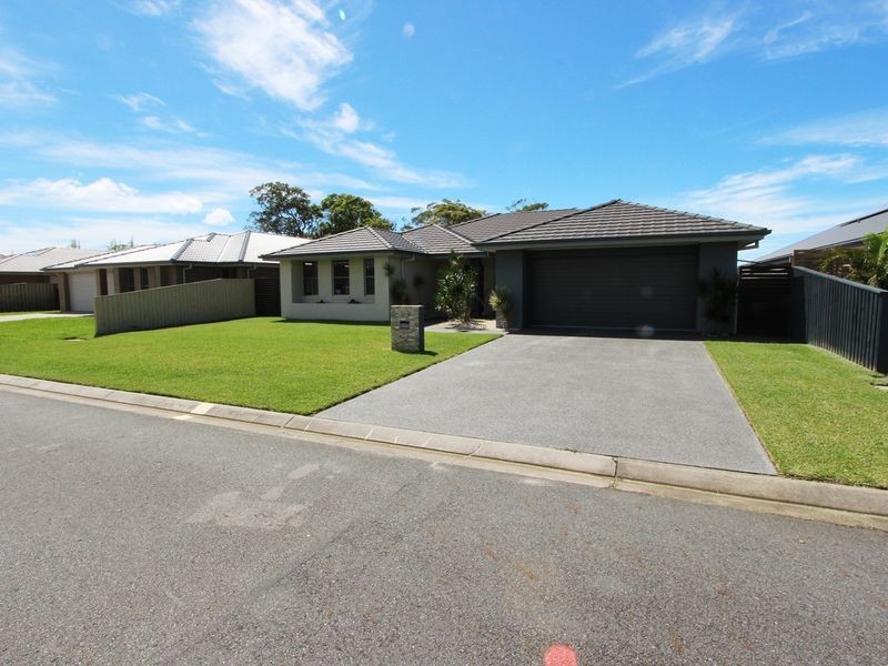 52 Echo Drive, Harrington NSW 2427