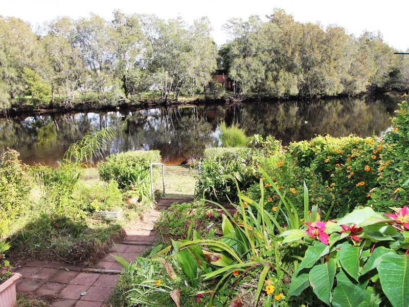 7 Shearwater Crescent, Harrington NSW 2427