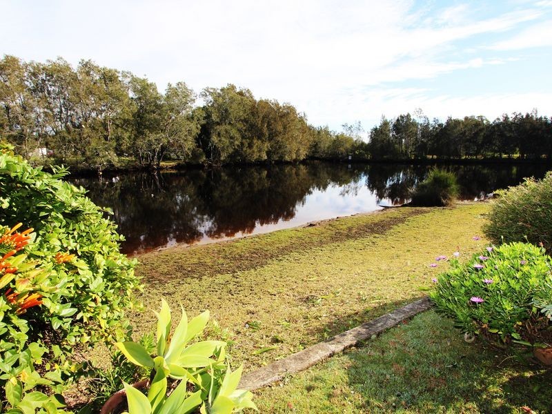 7 Shearwater Crescent, Harrington NSW 2427