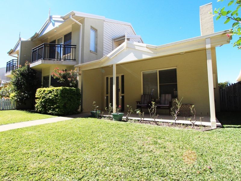 10 Sampson Ave, Harrington NSW 2427