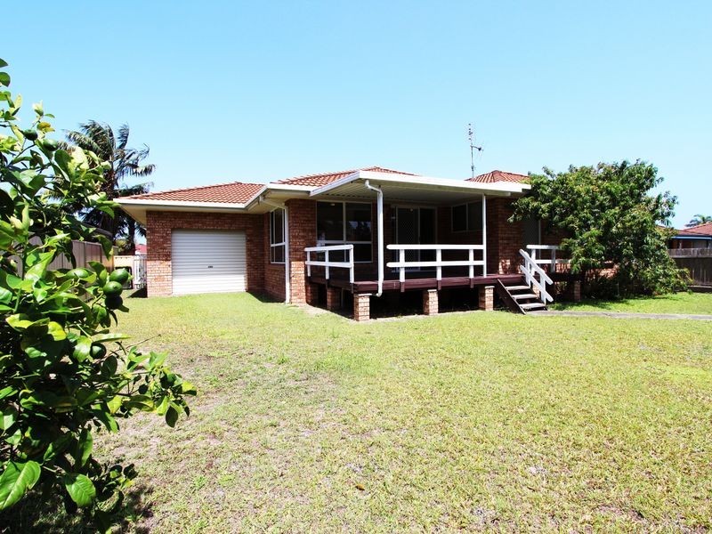 81 Minamurra Drive, Harrington NSW 2427