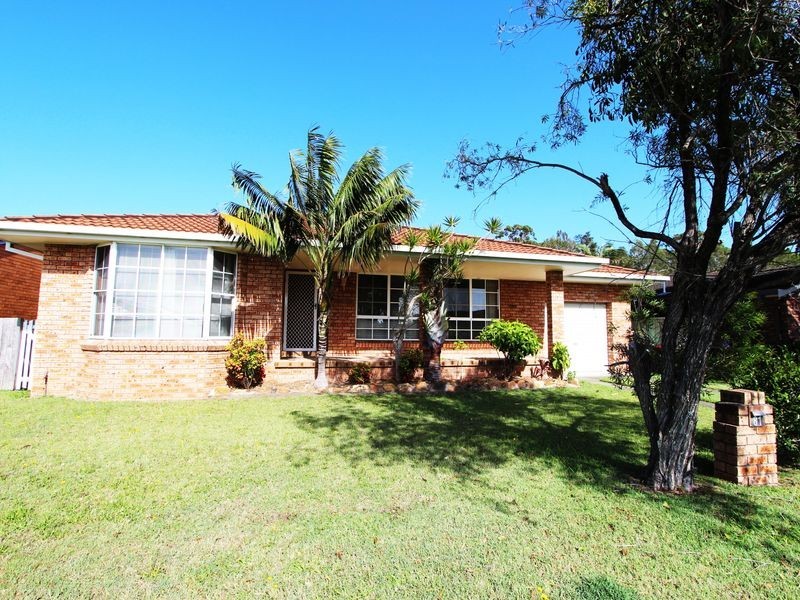 81 Minamurra Drive, Harrington NSW 2427