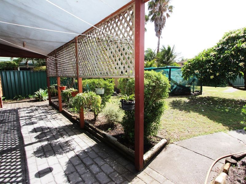 17 Glacken Street, Harrington NSW 2427