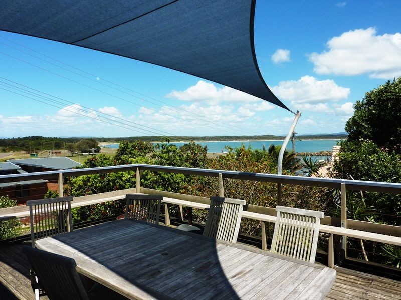 4 Leopold Street, Crowdy Head NSW 2427