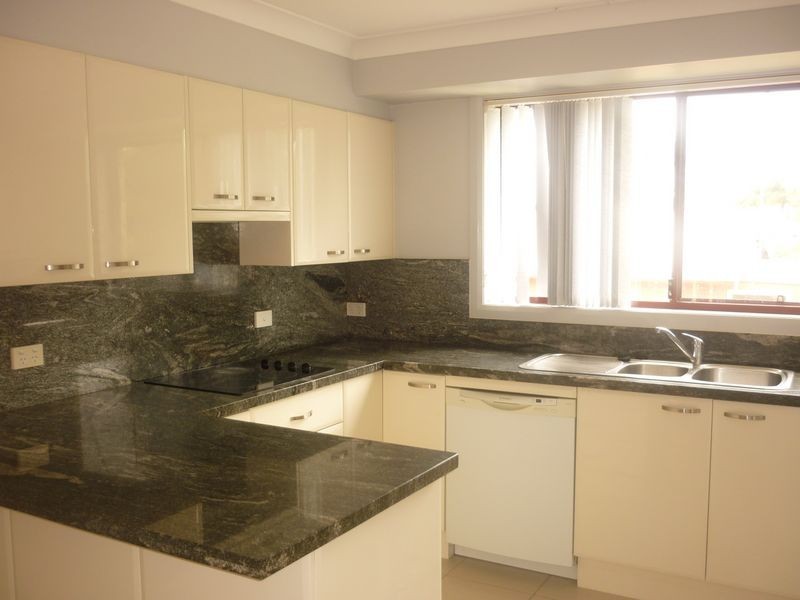 2/15 Granter Street, Harrington NSW 2427