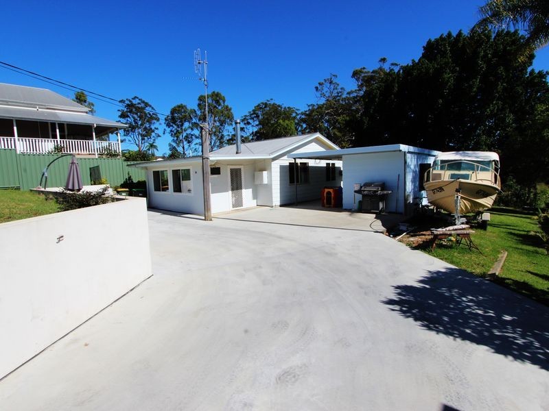 26 High Street, Coopernook NSW 2426