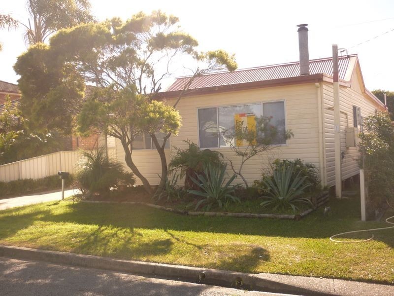 7 Latham Avenue, Harrington NSW 2427