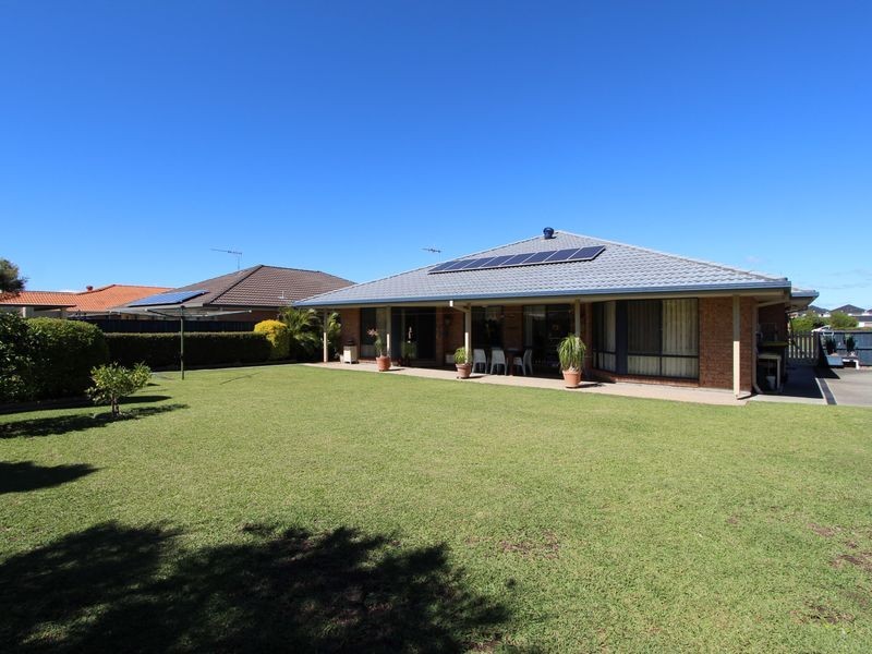 15 Cooloon Avenue, Harrington NSW 2427