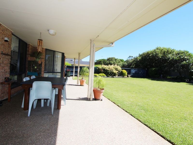 15 Cooloon Avenue, Harrington NSW 2427