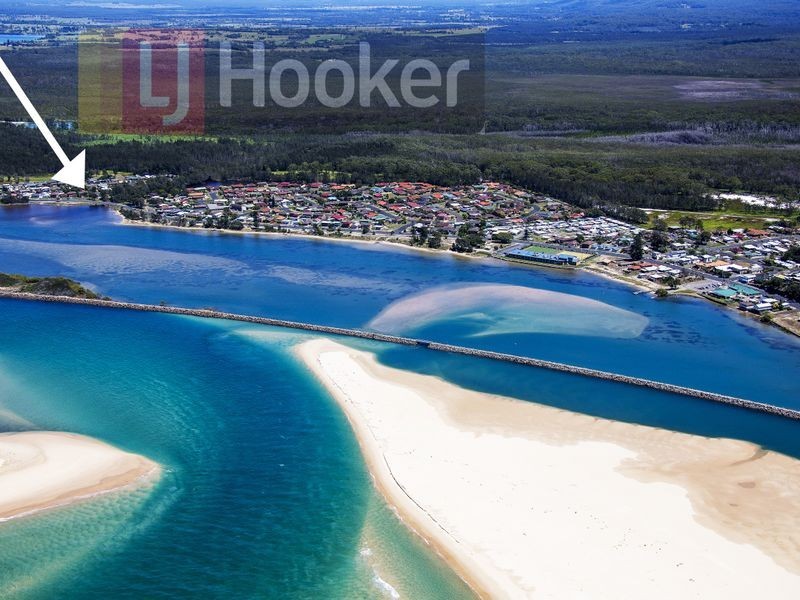 2 River Street, Harrington NSW 2427