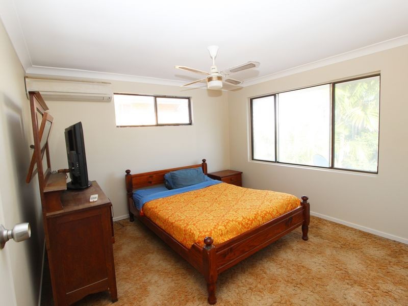 2 River Street, Harrington NSW 2427