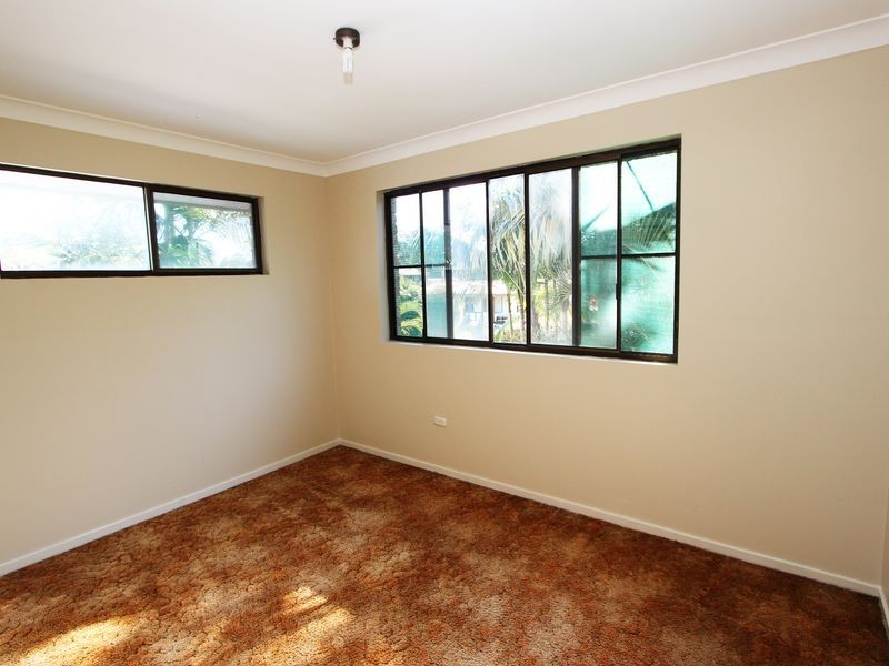 2 River Street, Harrington NSW 2427