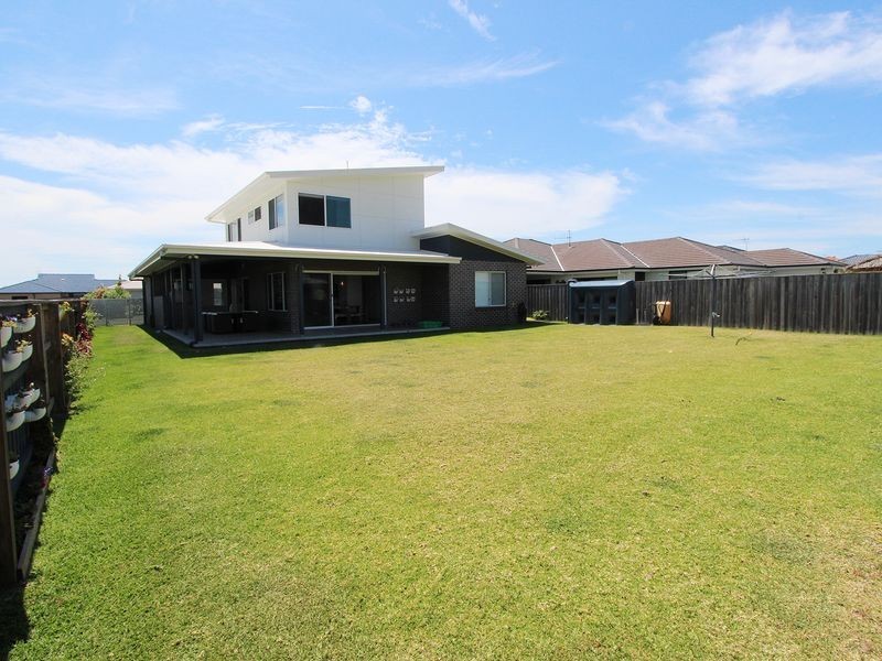 37 Baruah Parade, Harrington NSW 2427