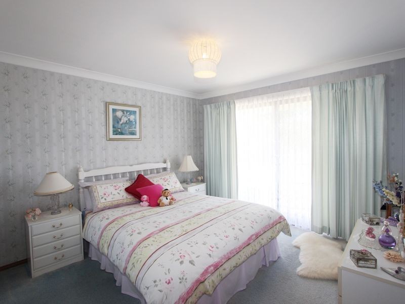 11 Dolphin Park Crescent, Harrington NSW 2427