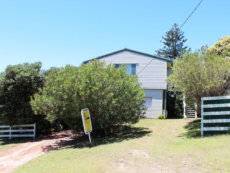 10 Deborah Street, Crowdy Head NSW 2427