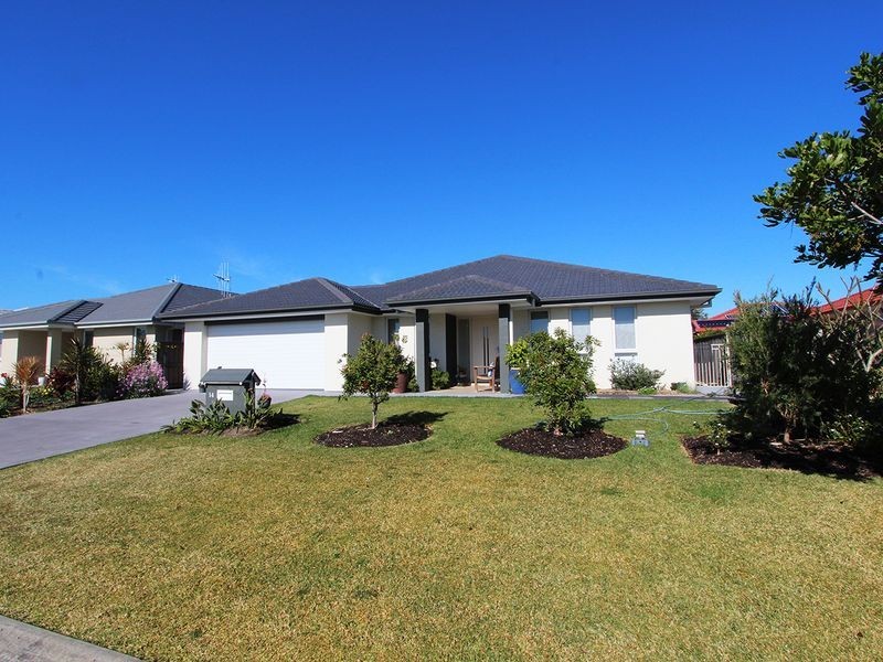 14 Florrie Ellison Street, Harrington NSW 2427