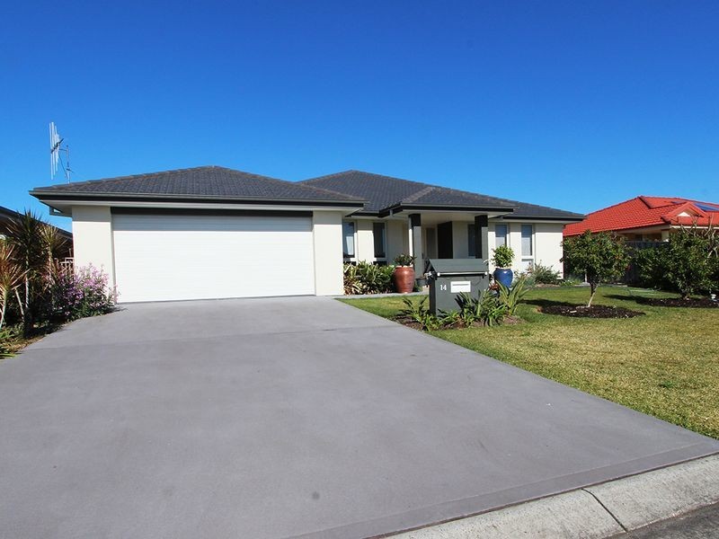 14 Florrie Ellison Street, Harrington NSW 2427