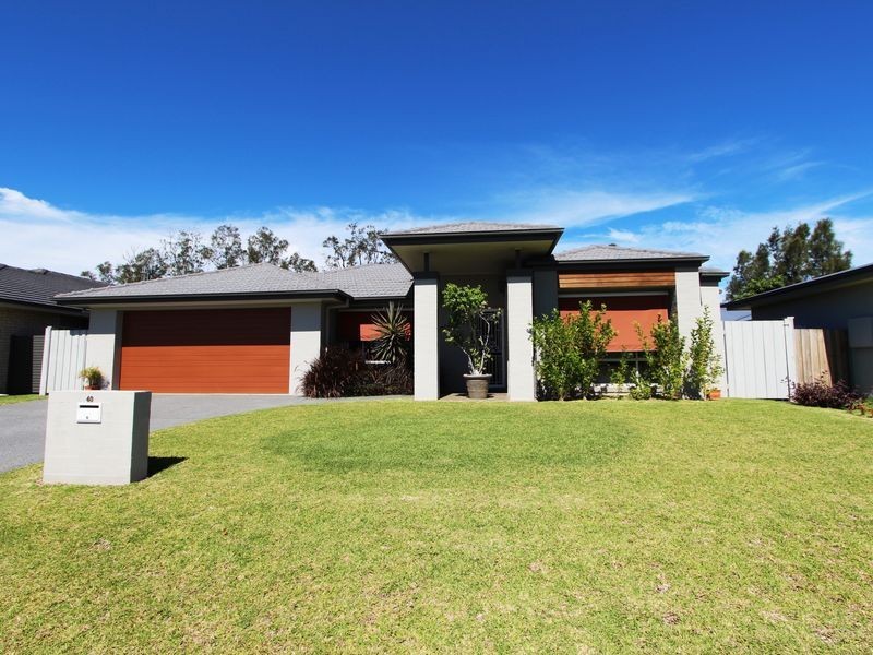 40 Josephine Boulevard, Harrington NSW 2427