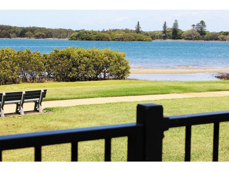 14 Erin Close, Harrington NSW 2427