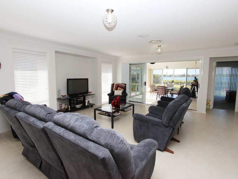 14 Erin Close, Harrington NSW 2427