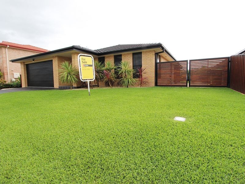 15 Electra Parade, Harrington NSW 2427