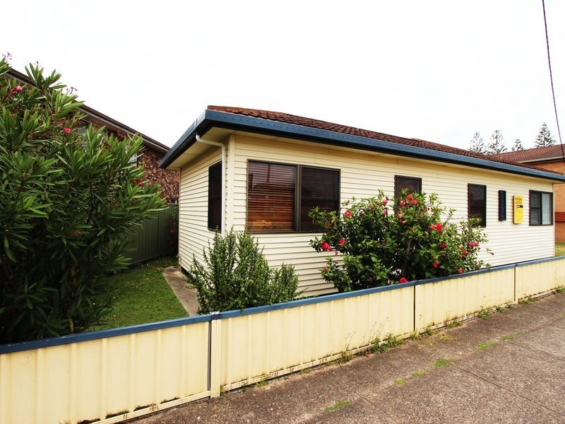 65 Beach Street, Harrington NSW 2427