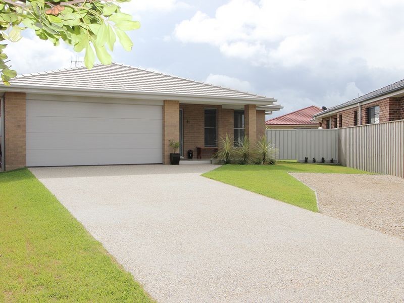 11 Fireking Place, Harrington NSW 2427