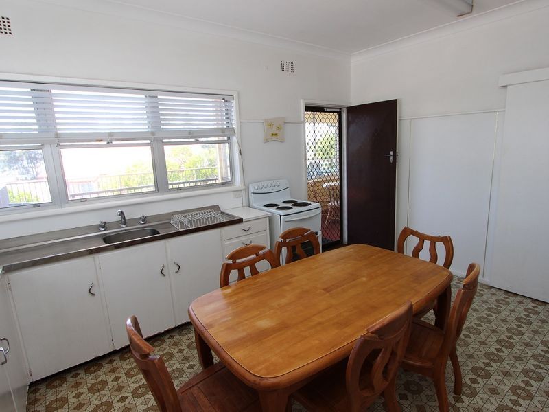 9 Glacken Street, Harrington NSW 2427