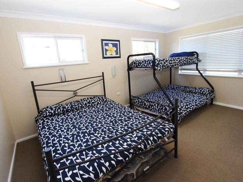 9 Glacken Street, Harrington NSW 2427