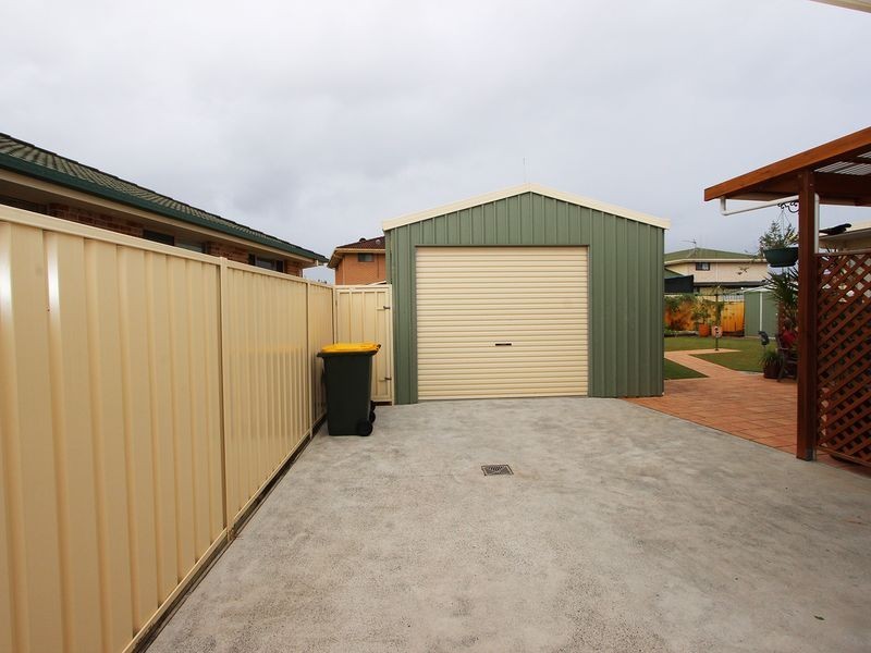 8 Shearwater Crescent, Harrington NSW 2427